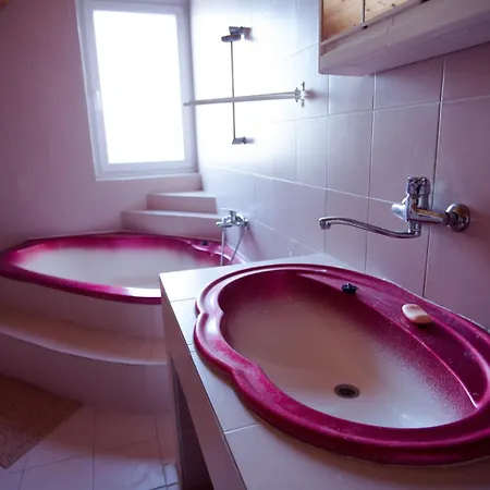 Pensjonat Adonisz Vendeghaz