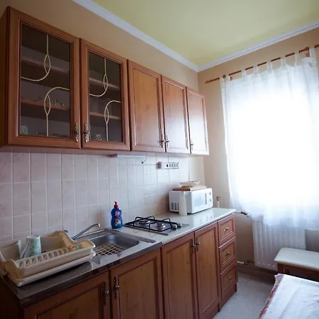Adonisz Vendeghaz Guest house Morahalom